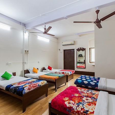 Hotel Windsor Bombay Esterno foto