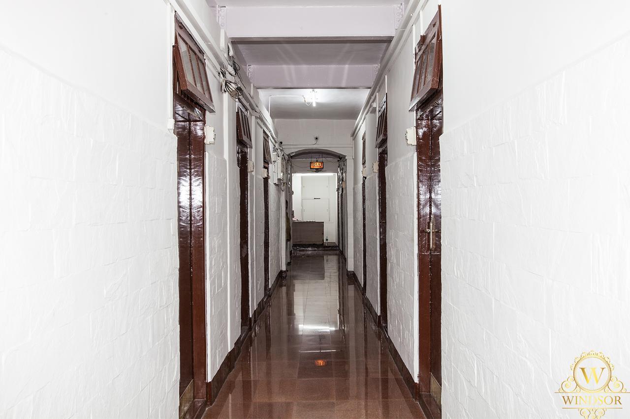 Hotel Windsor Bombay Esterno foto